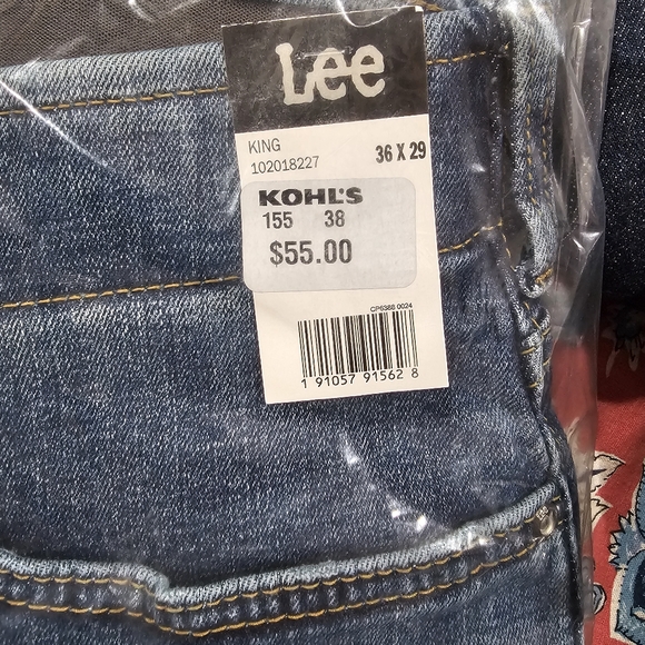 NWT Mens Lee and Levi's jeans - Picture 9 of 9